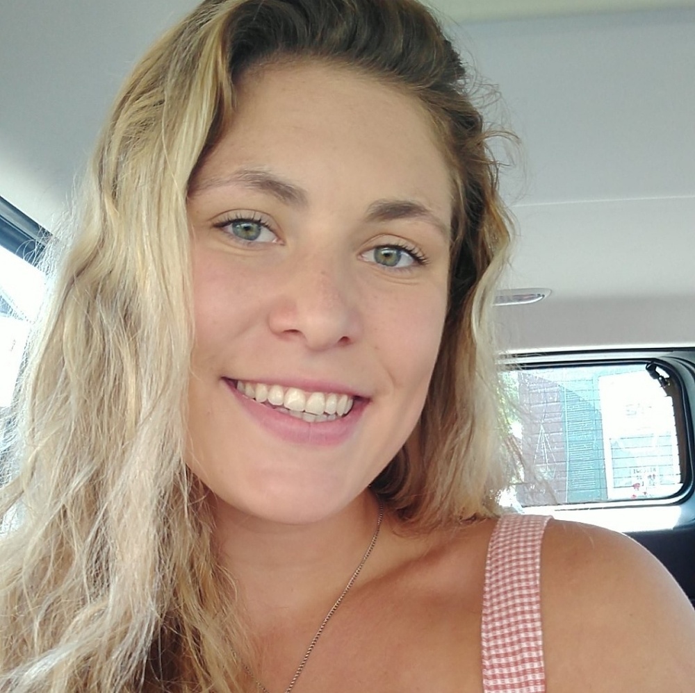 Meet your Posher, Madelyn